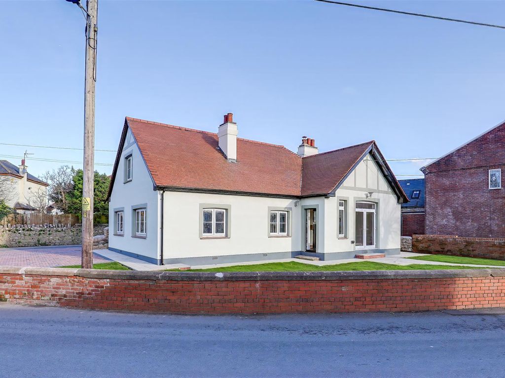 New home, 4 bed detached bungalow for sale in Old Village Lane, Nottage