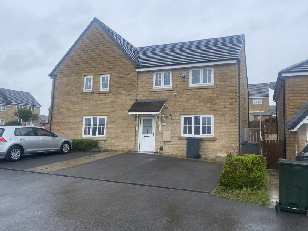 3 bed semidetached house to rent in The Knoll, Keighley, West Yorkshire BD22 Zoopla