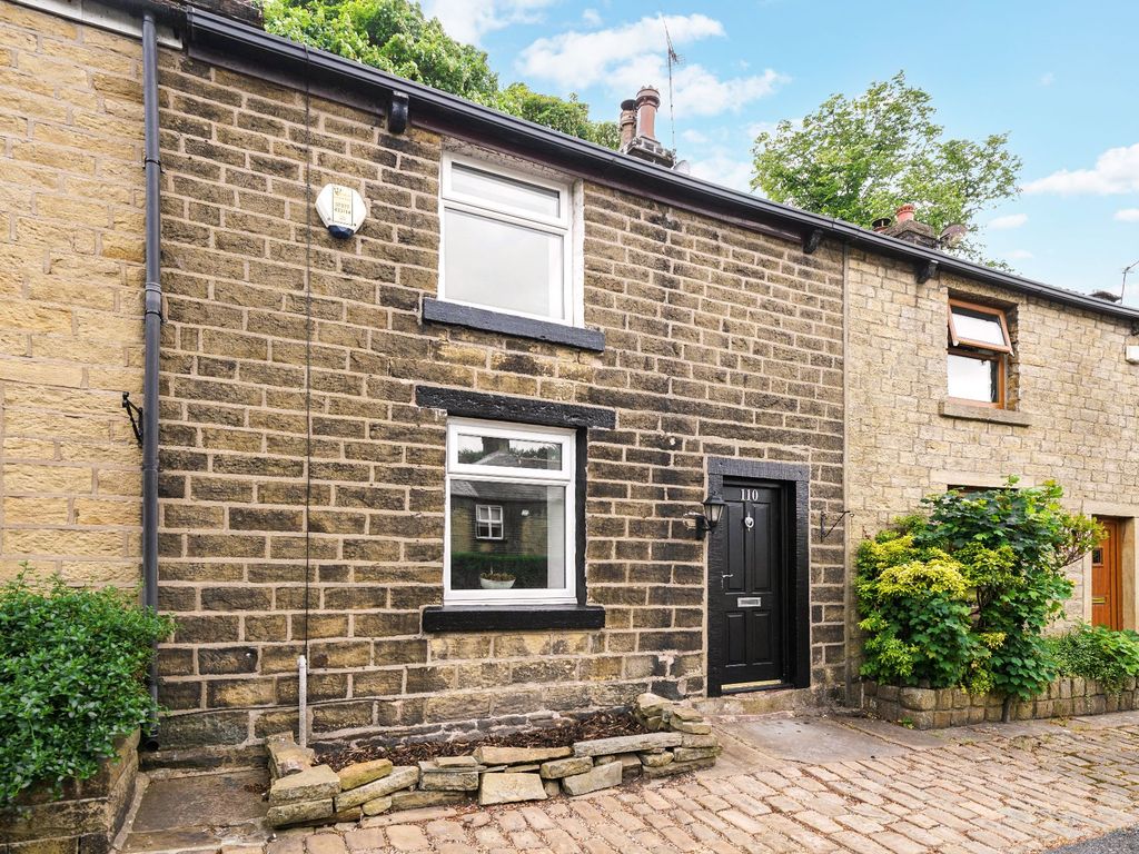 2 bed cottage for sale in Blackburn Road, Egerton, Bolton BL7 Zoopla