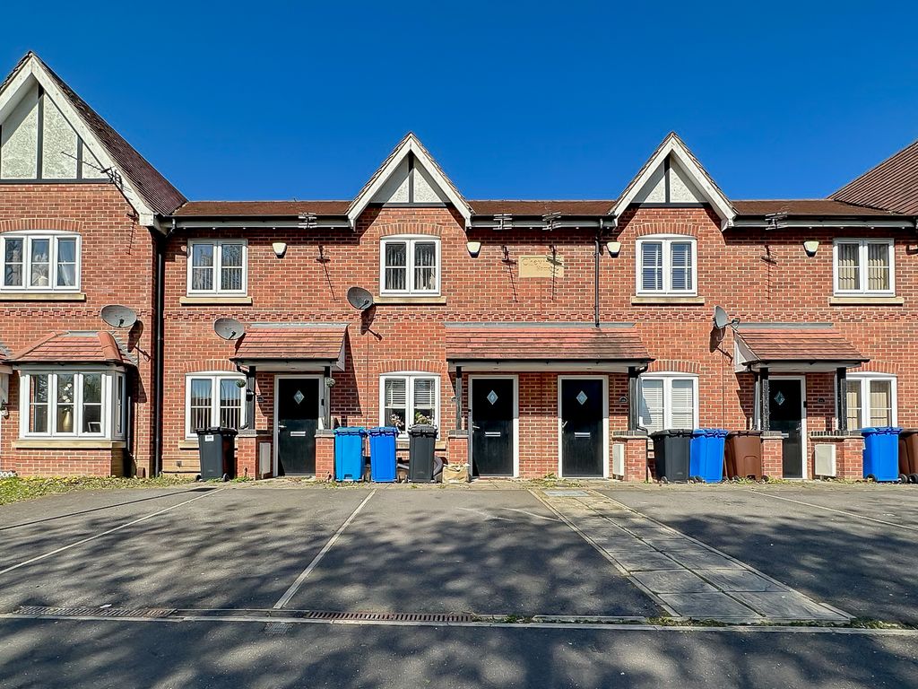 2 bed town house to rent in Winchester Crescent, Chaddesden, Derby DE21