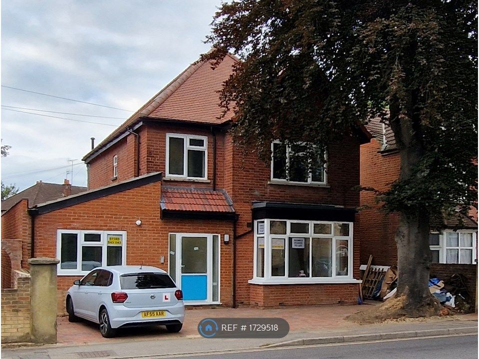 Room to rent in Uxbridge Road, Slough SL1 Zoopla