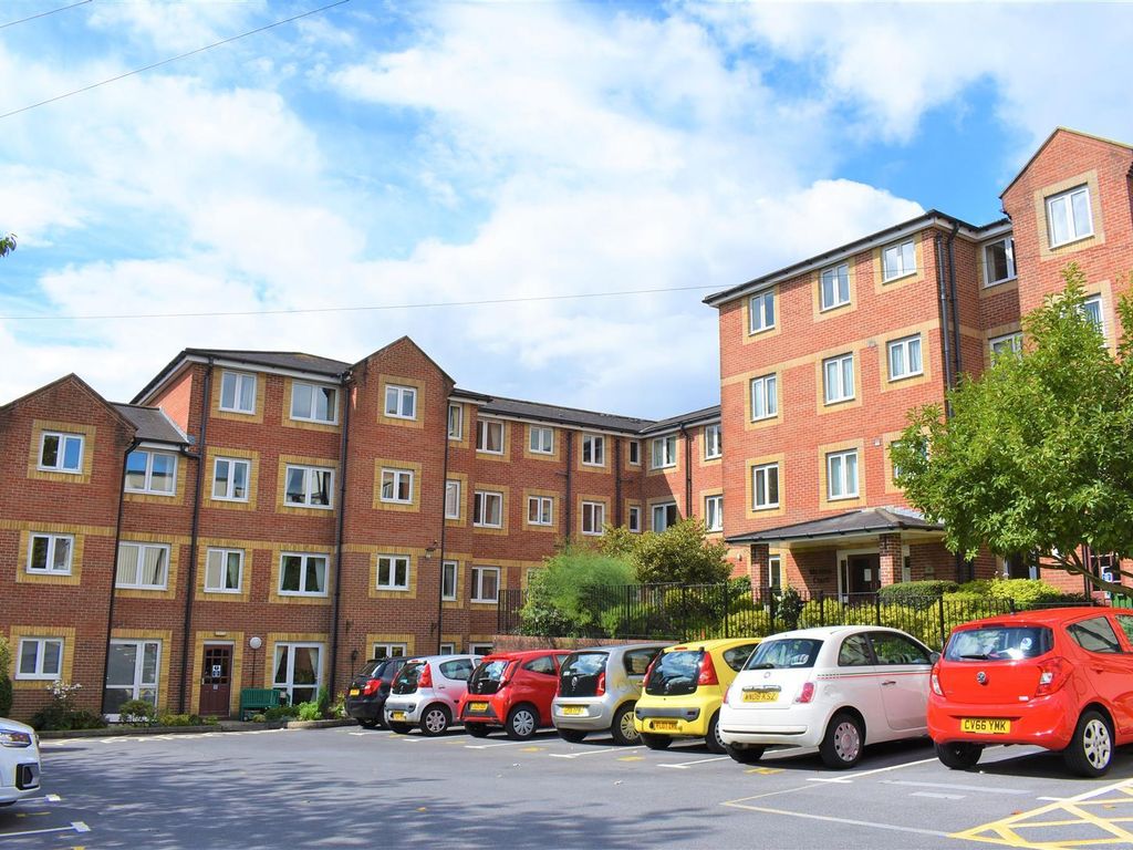 1 bed flat for sale in Gower Road, Sketty, Swansea SA2 Zoopla
