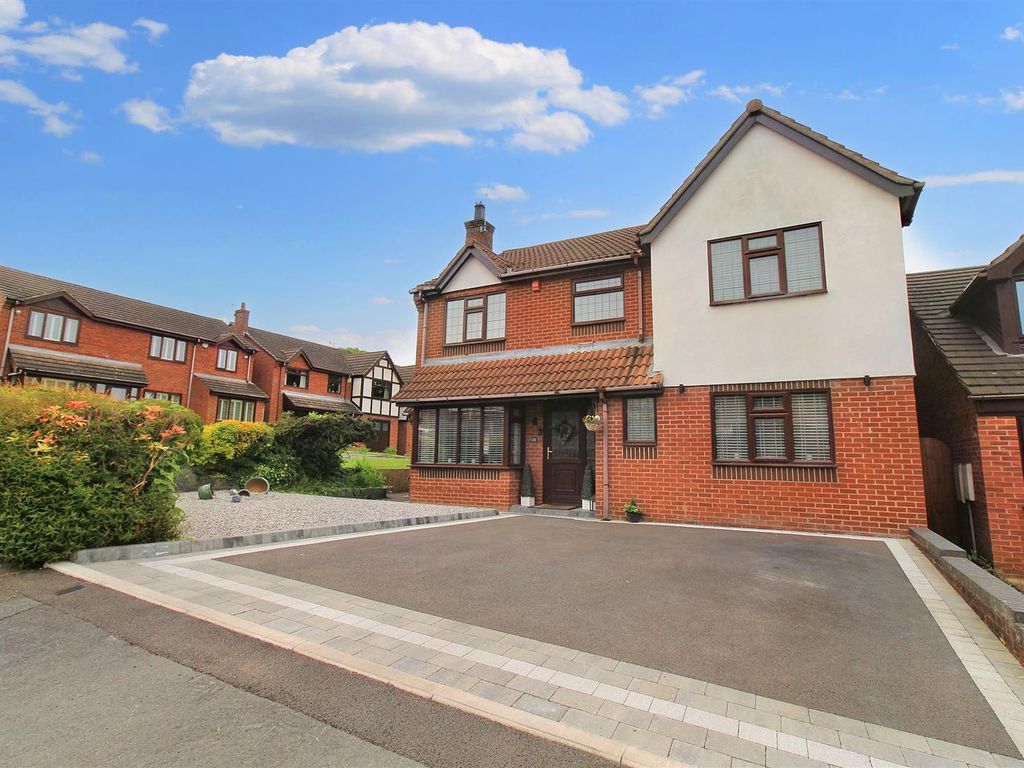 4 bed detached house for sale in Earlswood Road, Birches Head, StokeOn