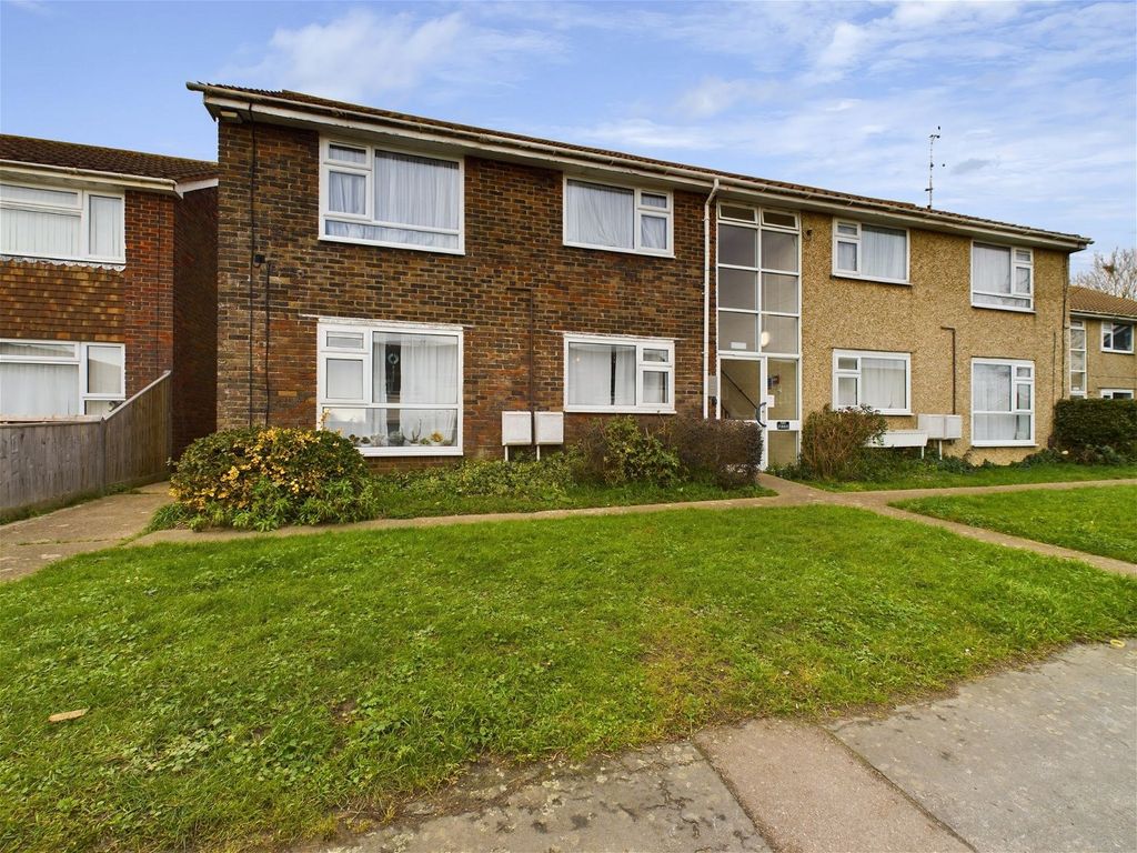 1 bed flat for sale in Sylvan Road, Sompting, Lancing BN15, £160,000 Zoopla