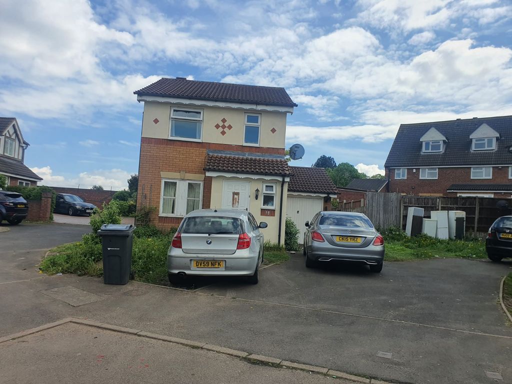 3 bed detached house for sale in Aspen Grove, Bordesley Green B9 Zoopla