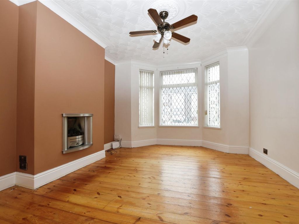 3 bed terraced house for sale in Woldcarr Road, Hull HU3, £170,000 Zoopla