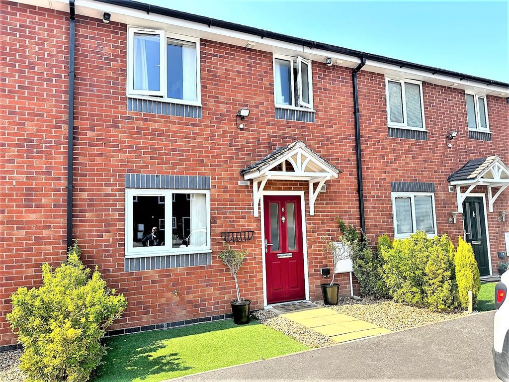 3 bed terraced house for sale in Sandford Street, Chesterton, Newcastle