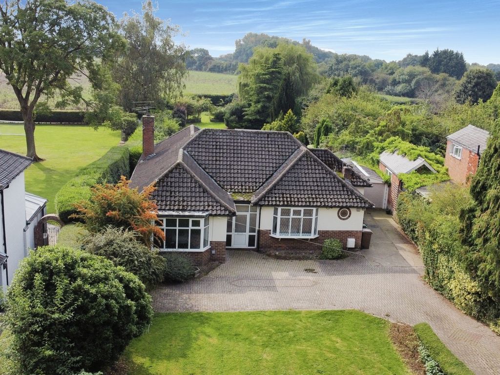 4 bed bungalow for sale in Humberdale Drive, North Ferriby, East Riding