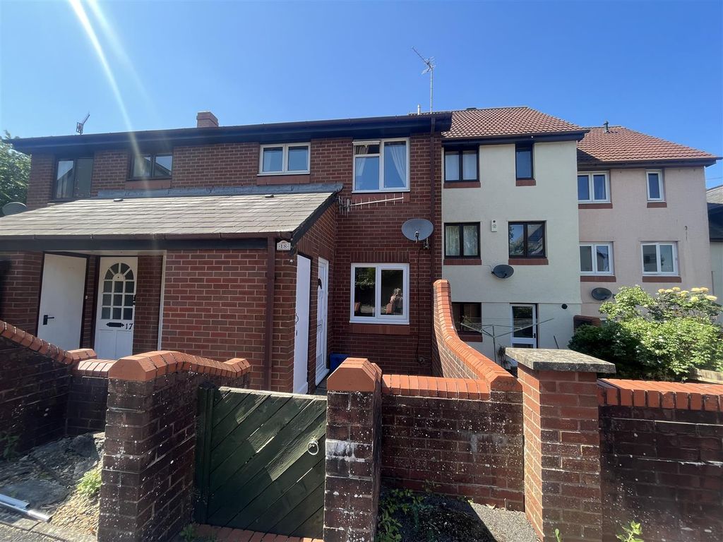 1 bed detached house to rent in School Hill, Chepstow, Monmouthshire