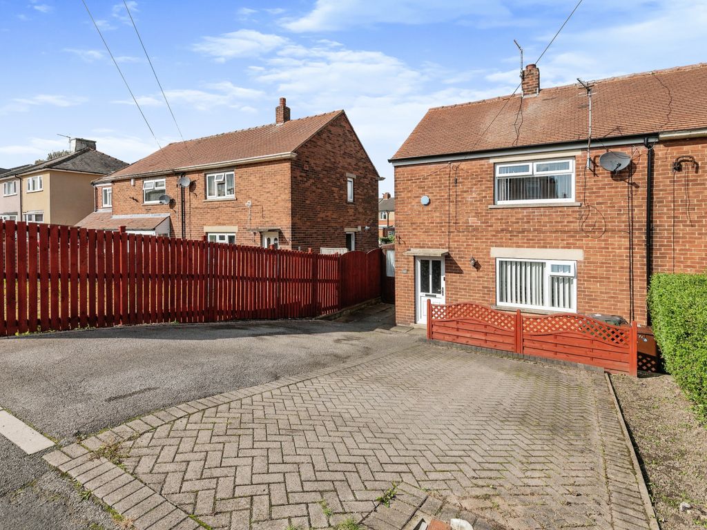 2 bed semidetached house for sale in Lumb Lane, Liversedge WF15, £