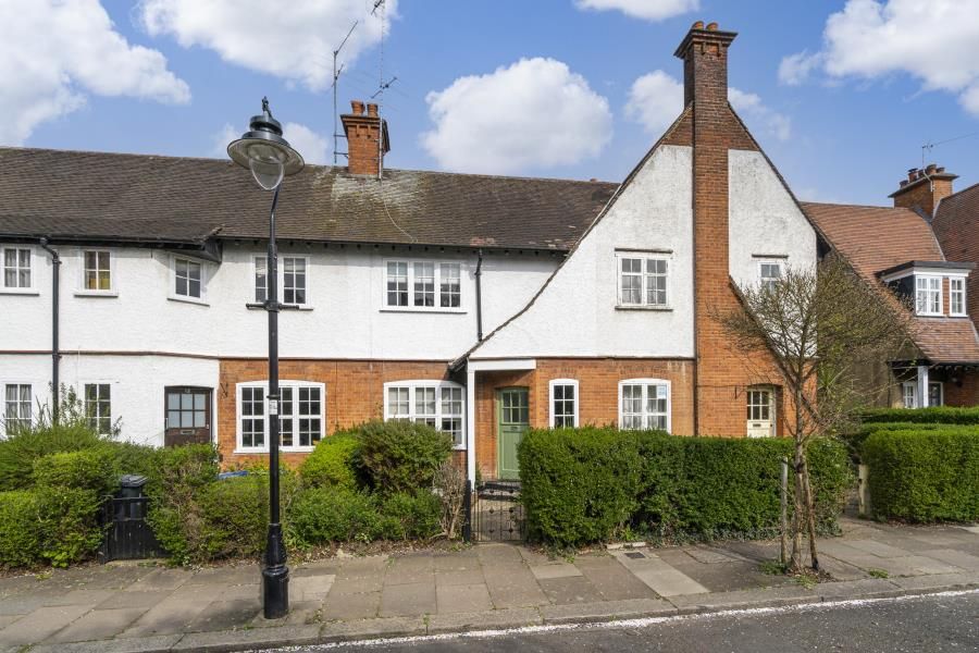 Meadvale Road, London W5