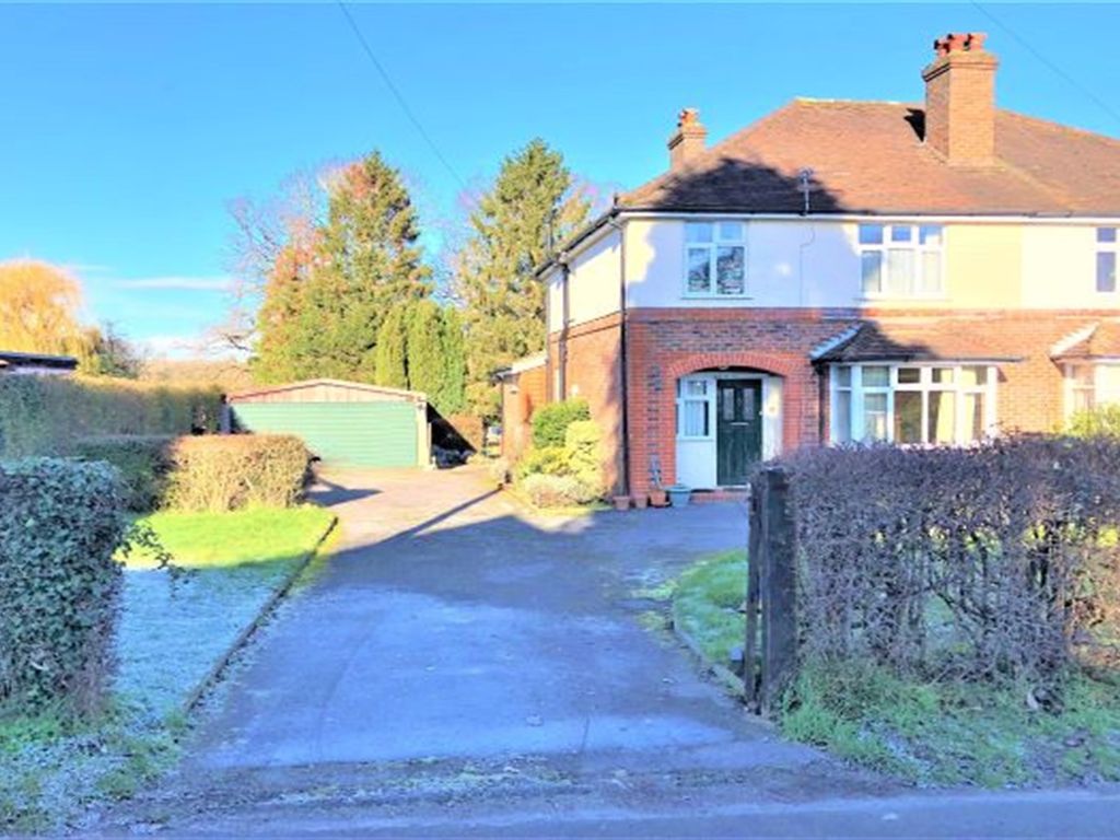 3 bed property for sale in Orestan Lane, Effingham, Leatherhead KT24