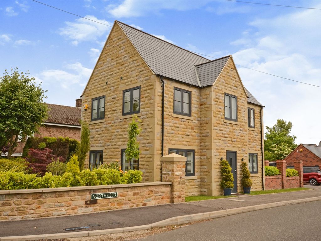 3 bed detached house for sale in Northfield, Shirland, Alfreton DE55