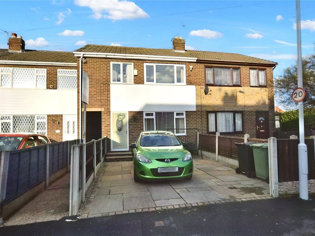 3 bed town house for sale in Westgate Grove, Lofthouse, Wakefield, West Yorkshire WF3 Zoopla