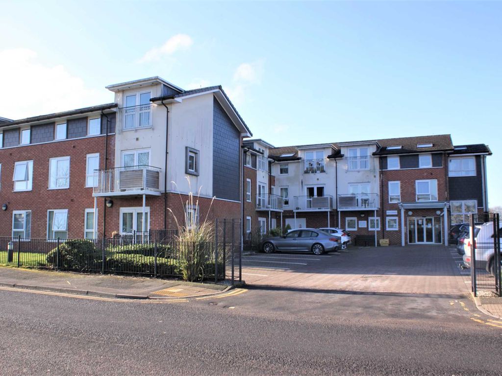 2 bed flat for sale in Hough Fold Way, Harwood, Bolton BL2 Zoopla