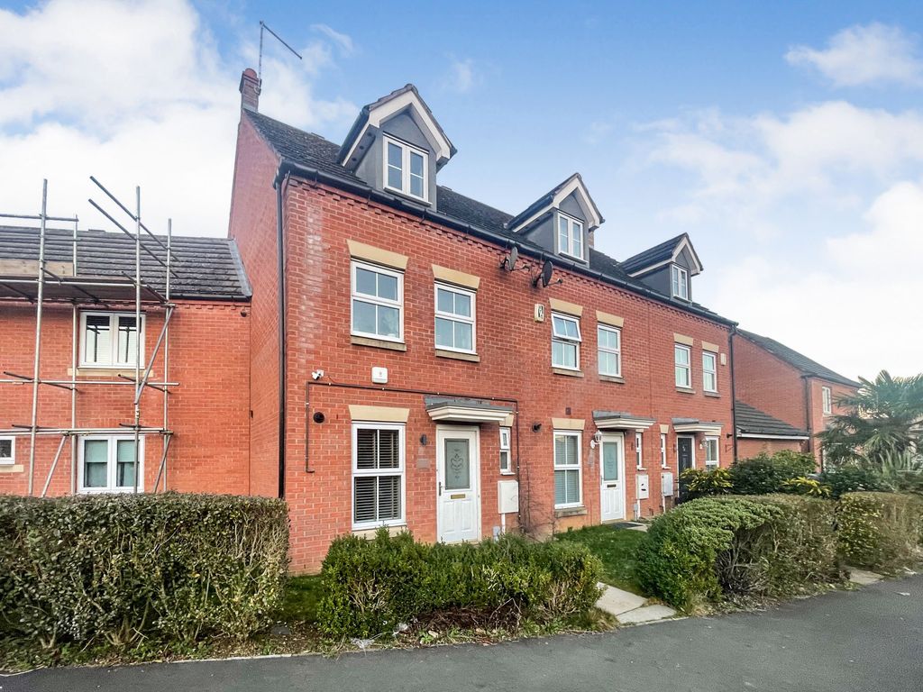 3 Bed Town House For Sale In Finney Drive, Grange Park, Northampton NN4 ...