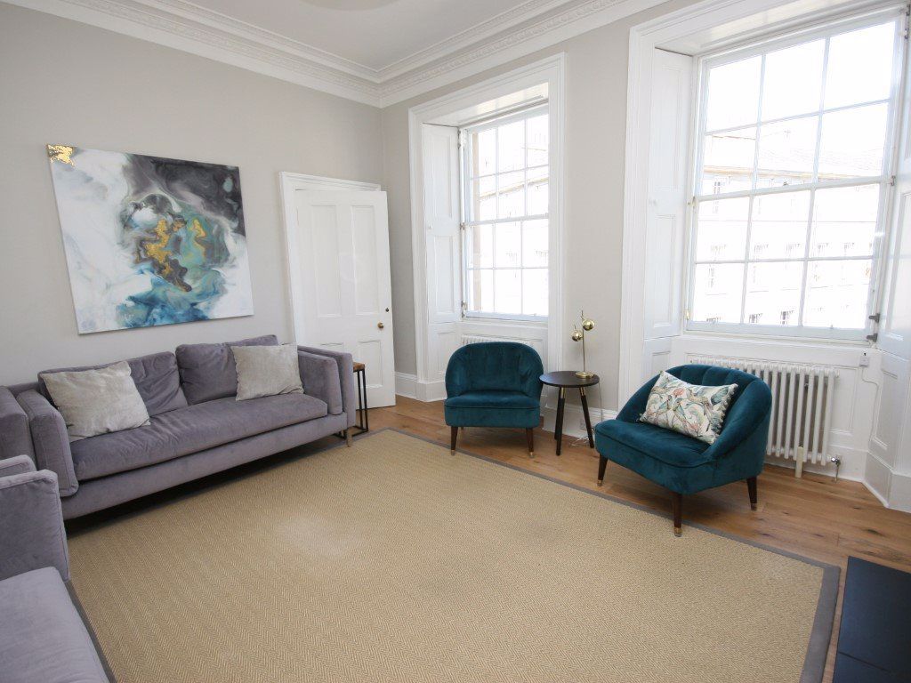 4 bed flat to rent in North West Circus Place, New Town, Edinburgh EH3