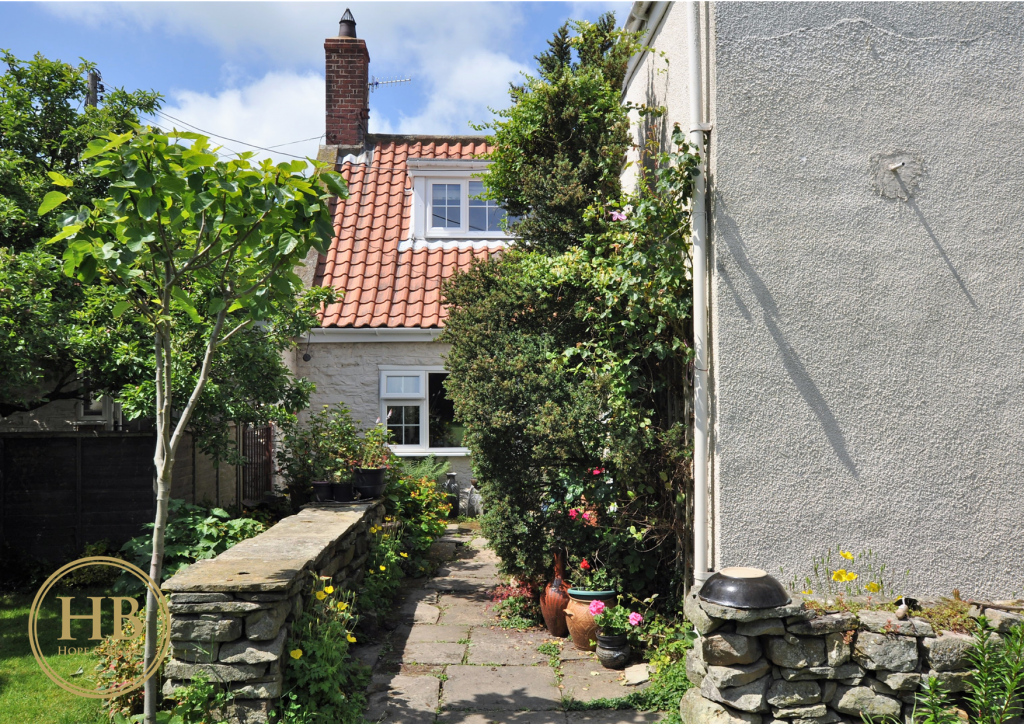 3 bed cottage for sale in Beacon Way, Sneaton, Whitby YO22 Zoopla