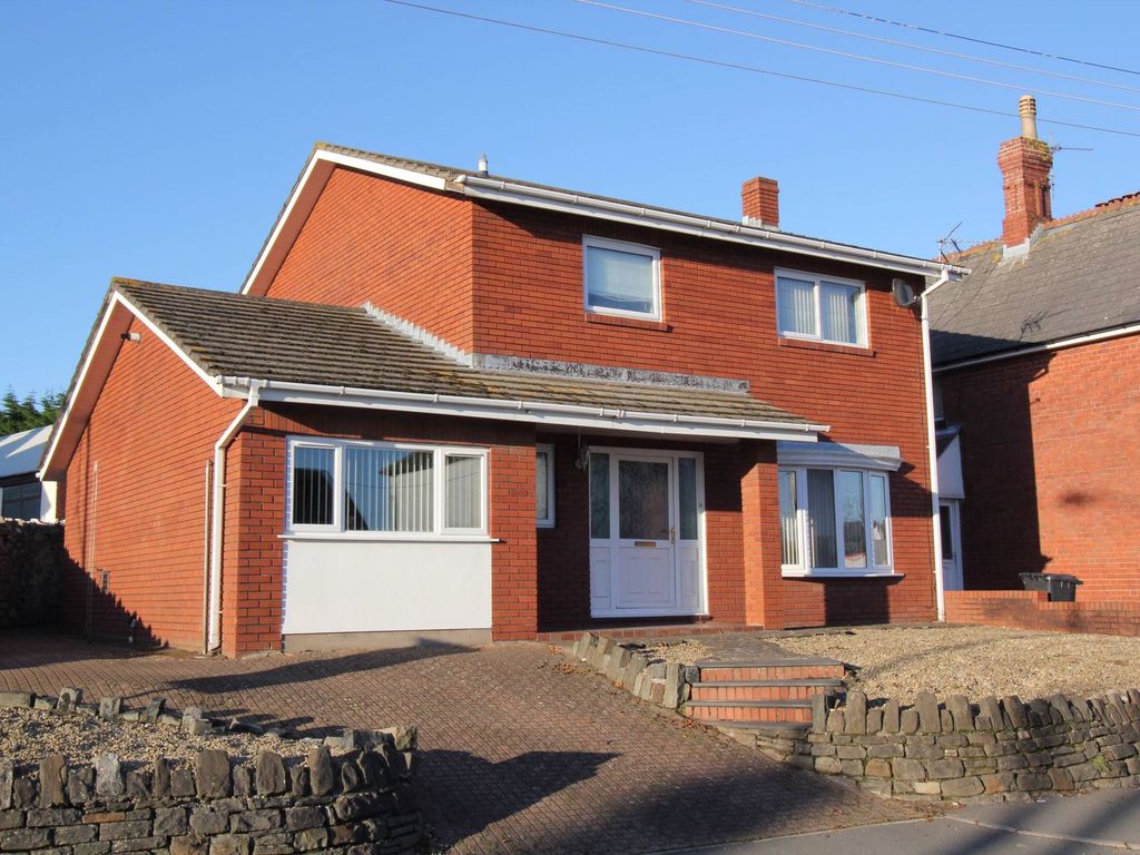 3 bed detached house for sale in Fontygary Road, Rhoose CF62, £299,950 Zoopla
