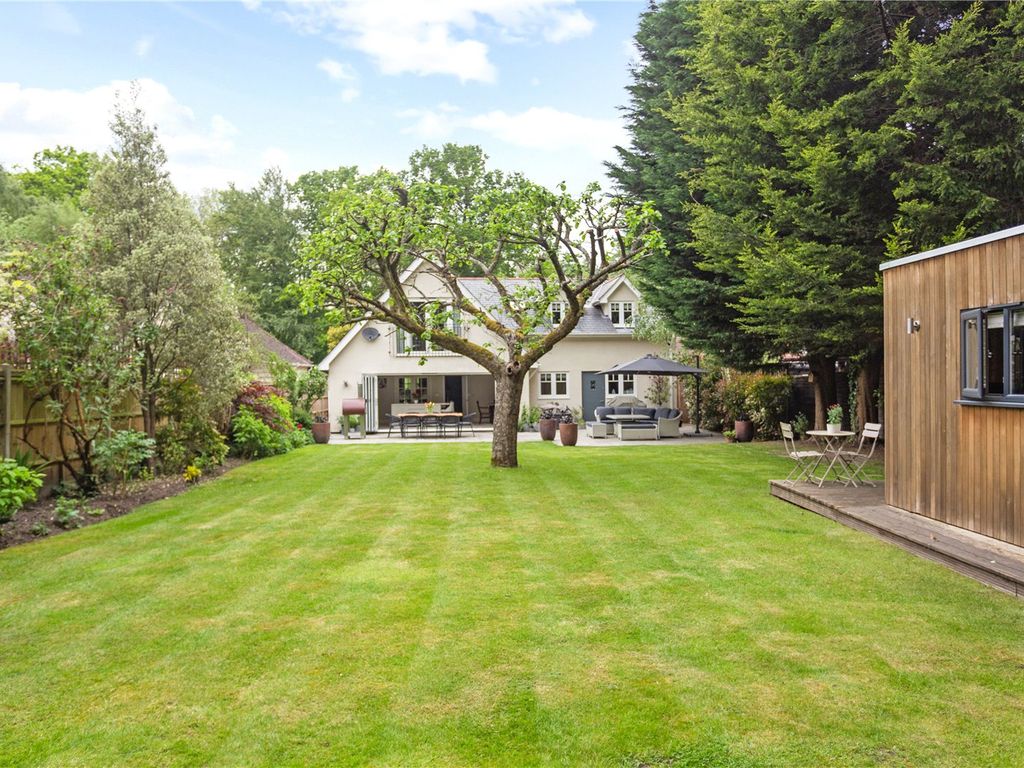 5 bed detached house for sale in Stonehill Road, Ottershaw, Chertsey