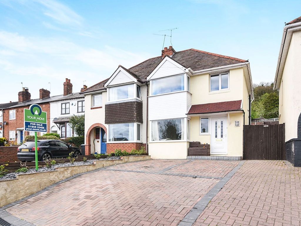 3 bed semidetached house for sale in Tolladine Road, Worcester