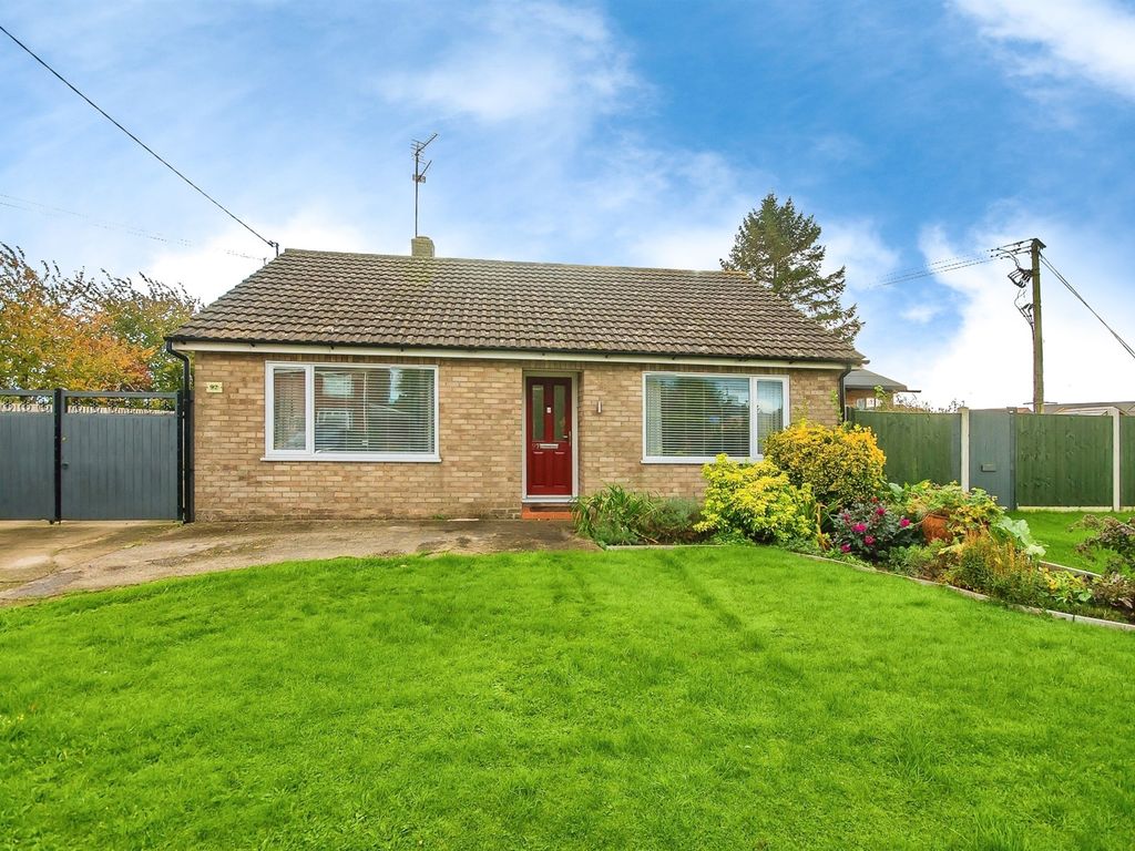 3 bed detached bungalow for sale in Hall Gate, Holbeach, Spalding PE12