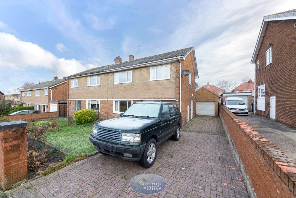 3 bed semidetached house for sale in Chatsworth Road, Worksop, Worksop