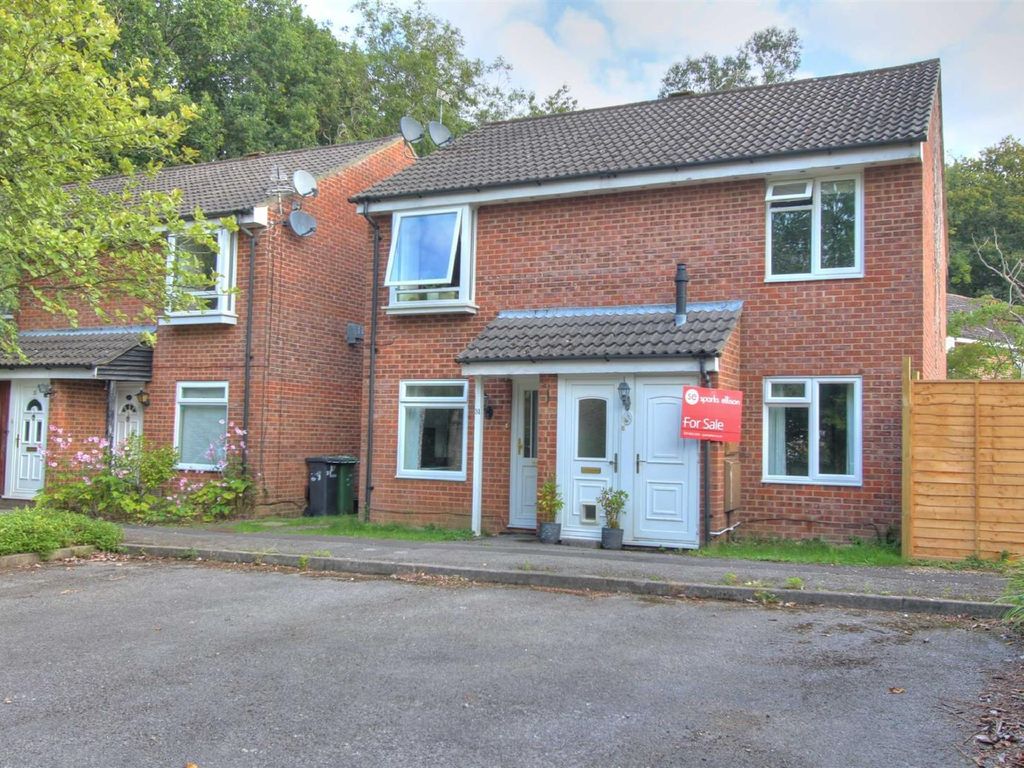 2 bed for sale in Wellbrooke Gardens, South Millers Dale