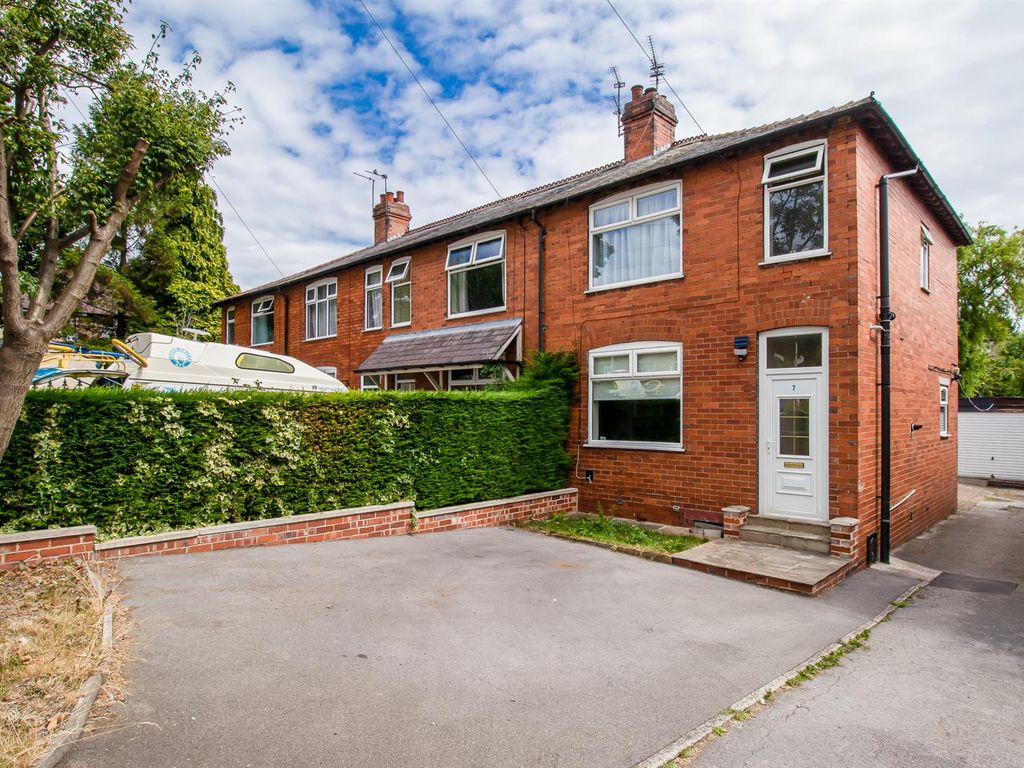 3 bed end terrace house for sale in Darnley Avenue, Wakefield WF2 Zoopla