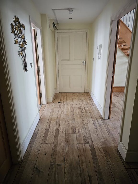 2 bed flat to rent in Michaelson Road, BarrowInFurness LA14, £695 pcm