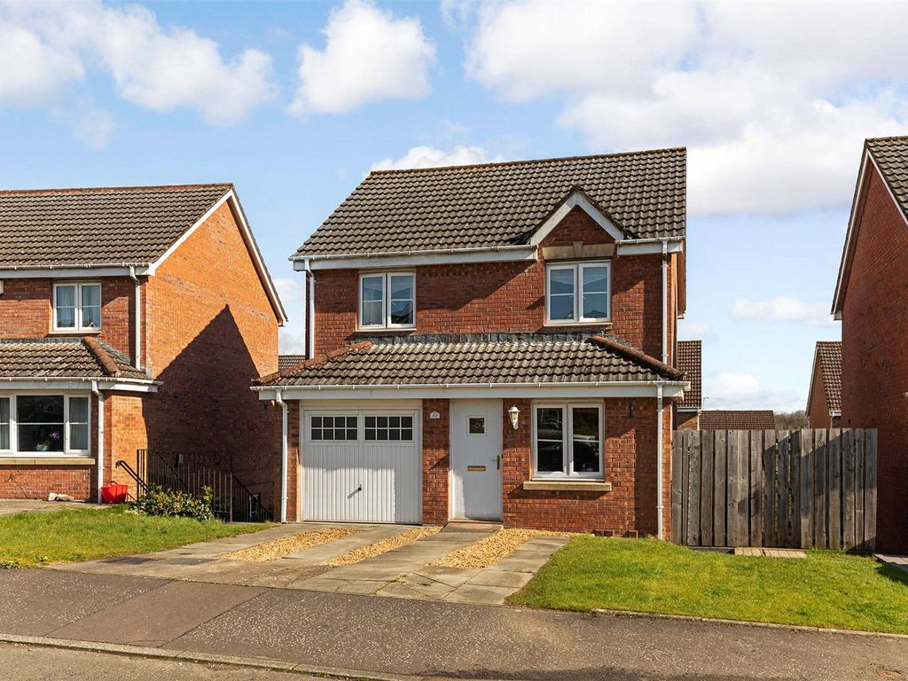 5 bed detached house for sale in Garnqueen Crescent, Glenboig