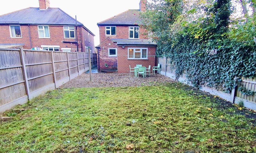 4 bed property to rent in Severn Street, Lincoln LN1 Zoopla