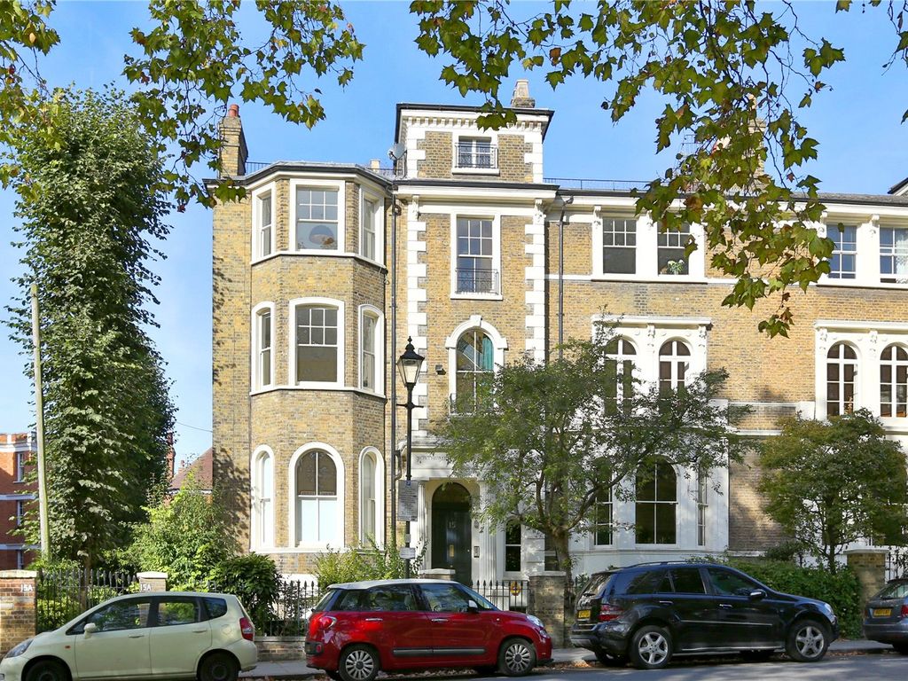 2 bed flat for sale in Northumberland House, Highbury Crescent