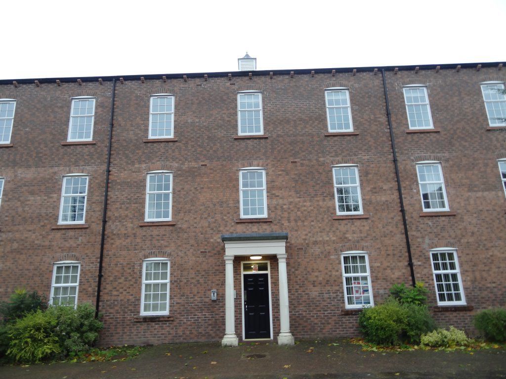 2 bed flat to rent in Mill Race View, Denton Mills, Carlisle CA2, £650