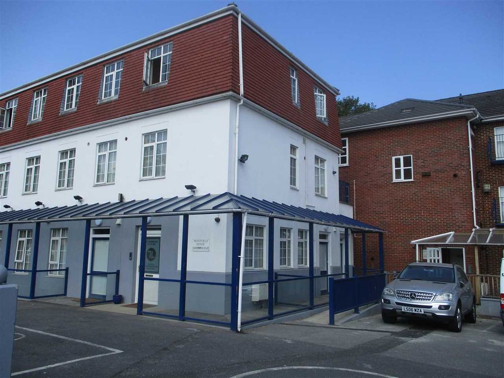 Studio to rent in Moatfield House, Highfield Road, Dartford DA1 Zoopla