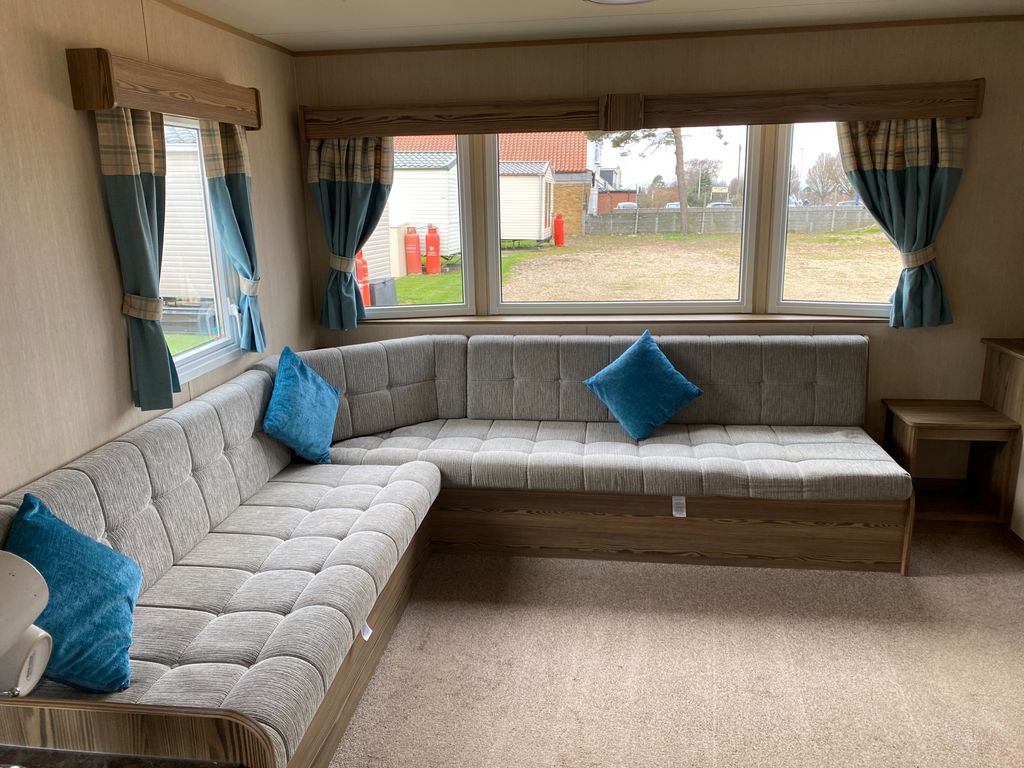 3 bed mobile/park home for sale in North Sea Lane, Cleethorpes DN36