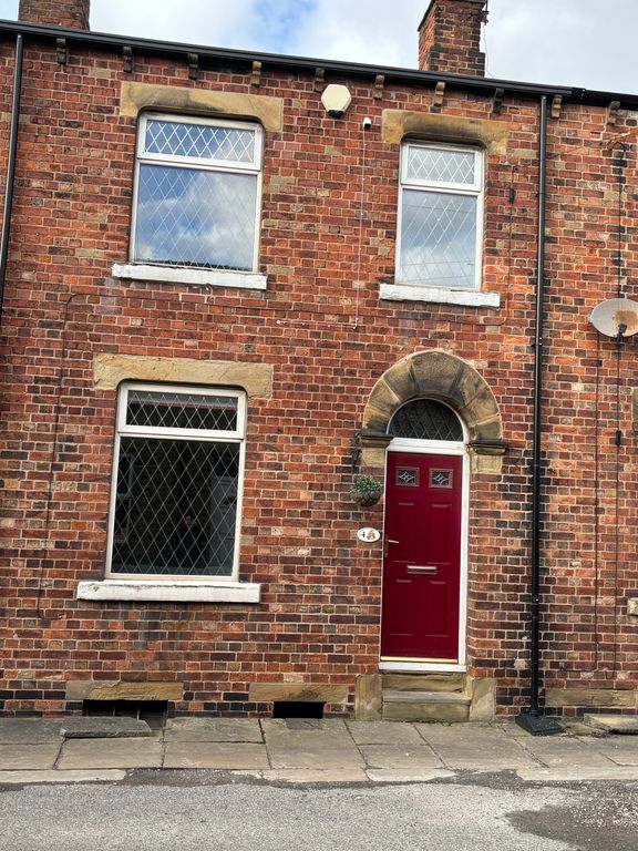 2 bed terraced house to rent in Hawthorne Terrace, Ossett WF5, £795 pcm