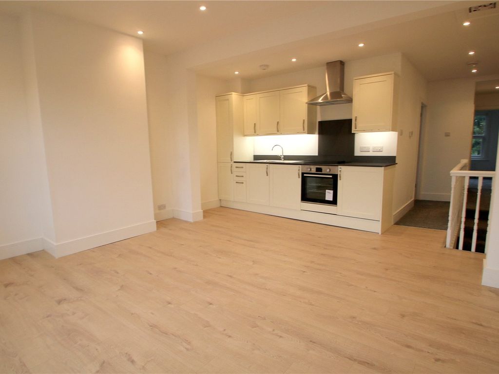 2 bed flat to rent in St Johns Lane, Bedminster, Bristol BS3 Zoopla