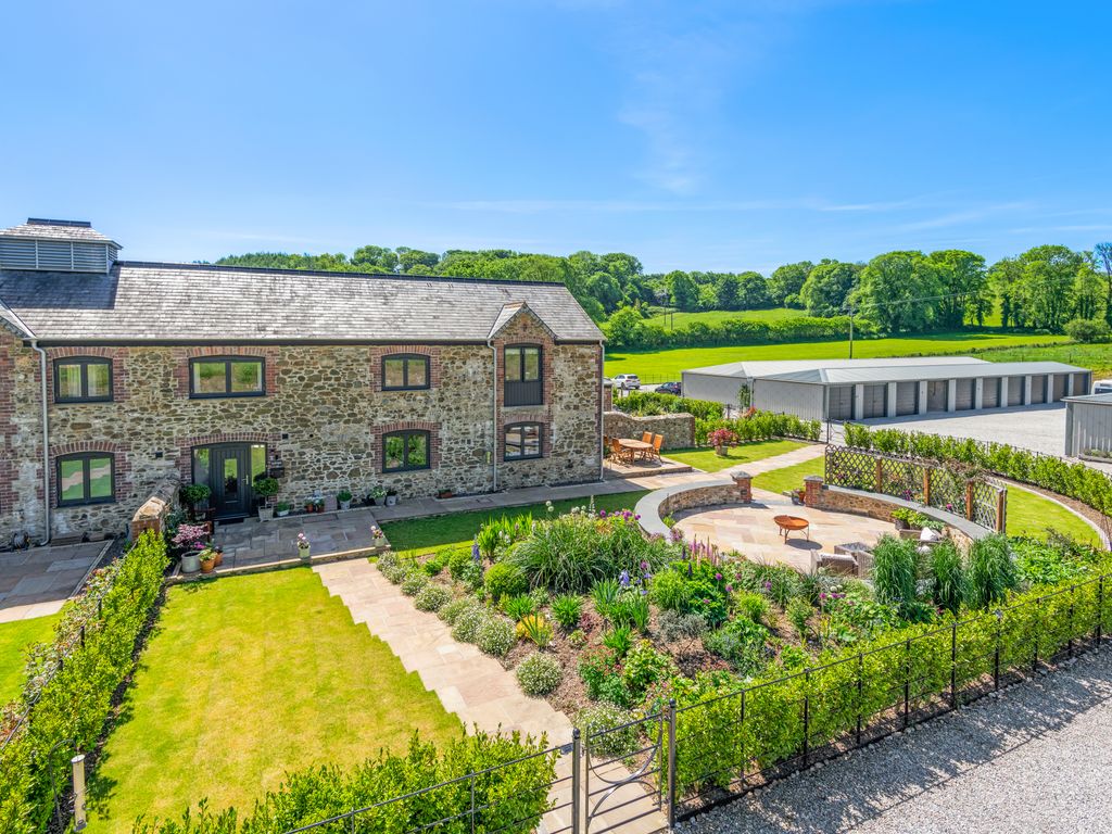 4 bed barn conversion for sale in Yealmpton, Plymouth PL8 Zoopla