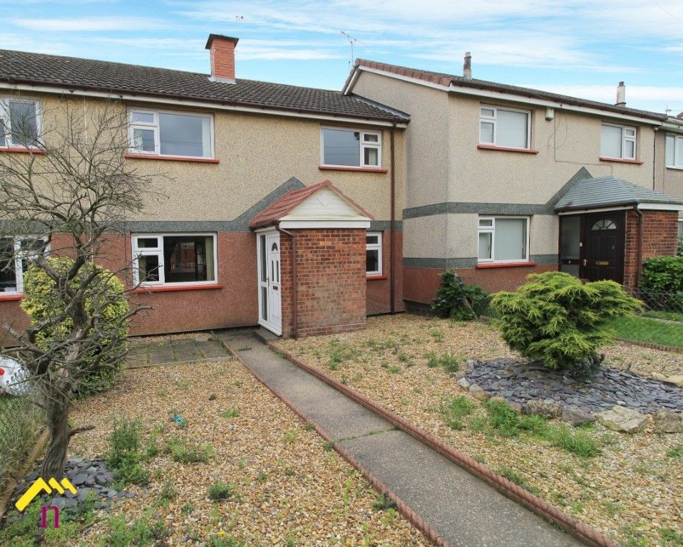 3 bed terraced house for sale in Sandringham Court, Bircotes, Doncaster