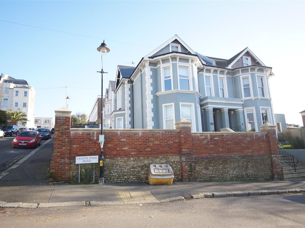 6 bed semidetached house to rent in Chapel Park Road, St Leonards On