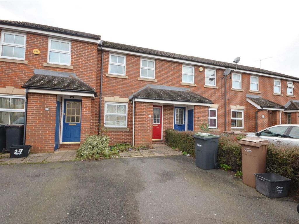2 bed terraced house to rent in Villiers Close, Leagrave, Luton LU4, £1,300 pcm Zoopla
