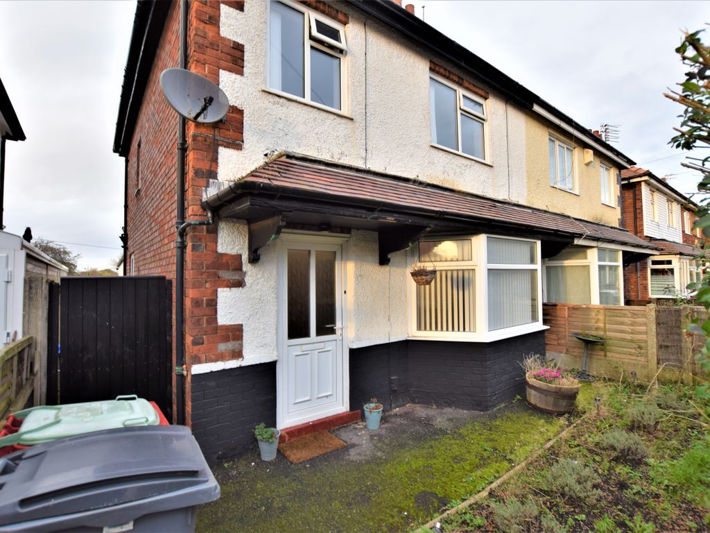3 bed semidetached house for sale in Cannock Avenue, Blackpool FY3