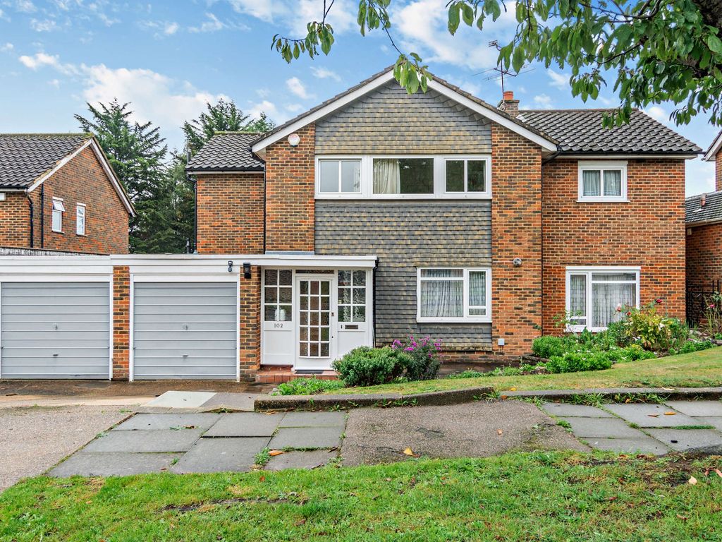 4 bed detached house for sale in Albury Drive, Pinner HA5, £1,200,000