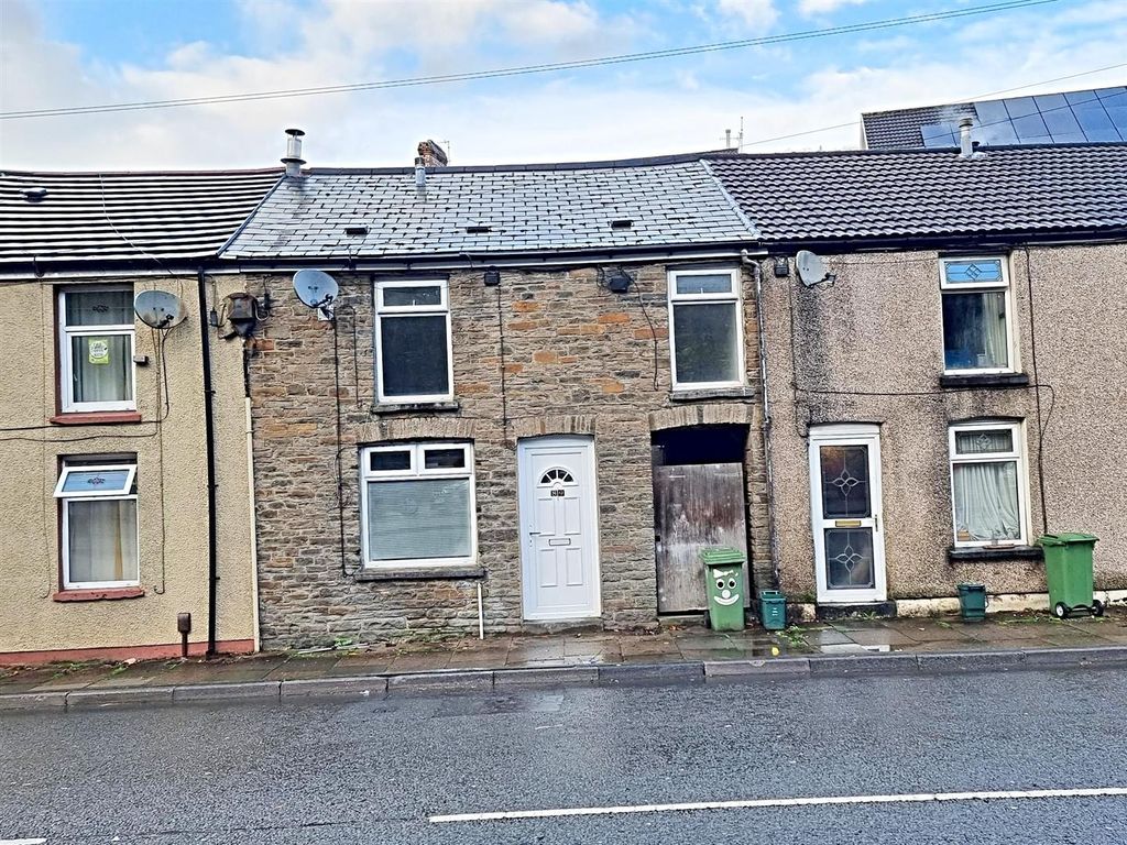 3 bed terraced house for sale in Hopkinstown Road, Hopkinstown