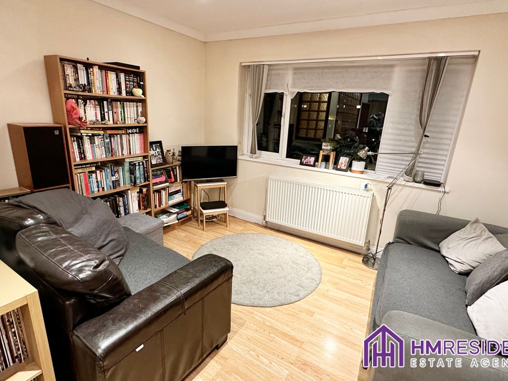 2 bed flat to rent in Heaton Place, Heaton, Newcastle Upon Tyne NE6 Zoopla