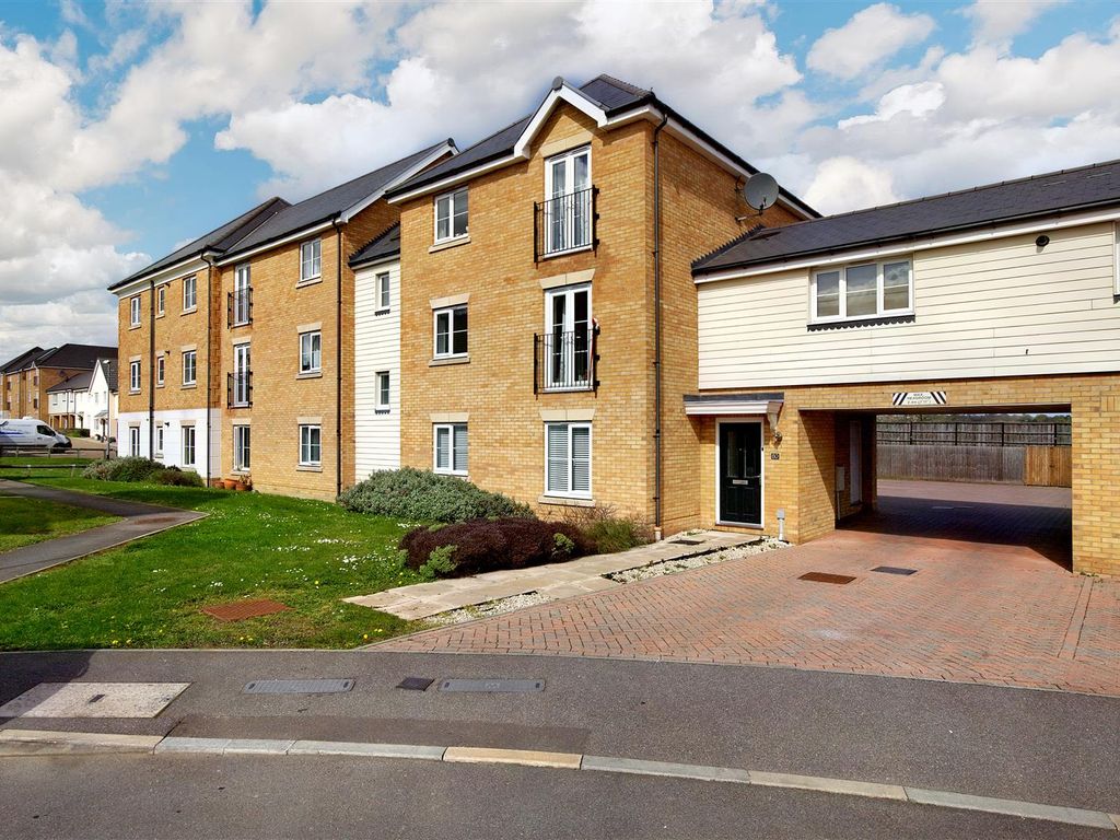 1 bed flat for sale in Warwick Crescent, Basildon SS15 Zoopla