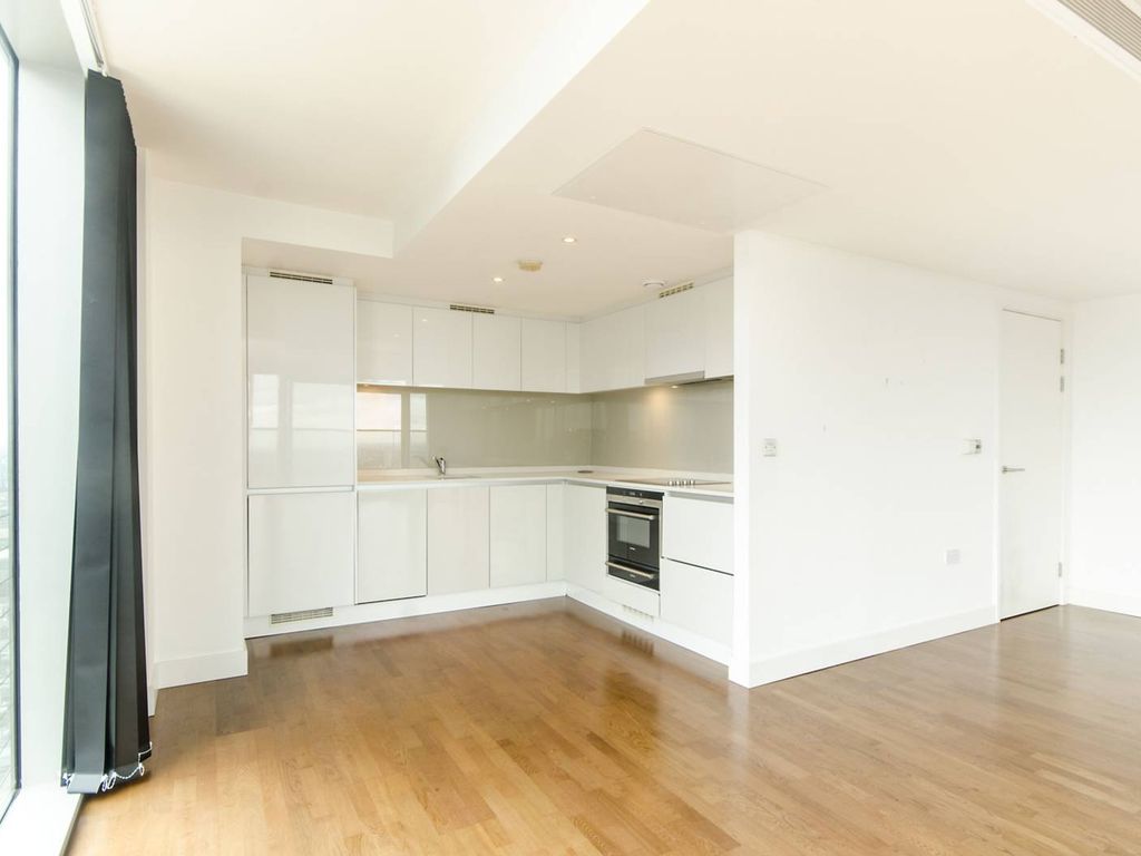 Landmark East Tower, Canary Wharf, London E14