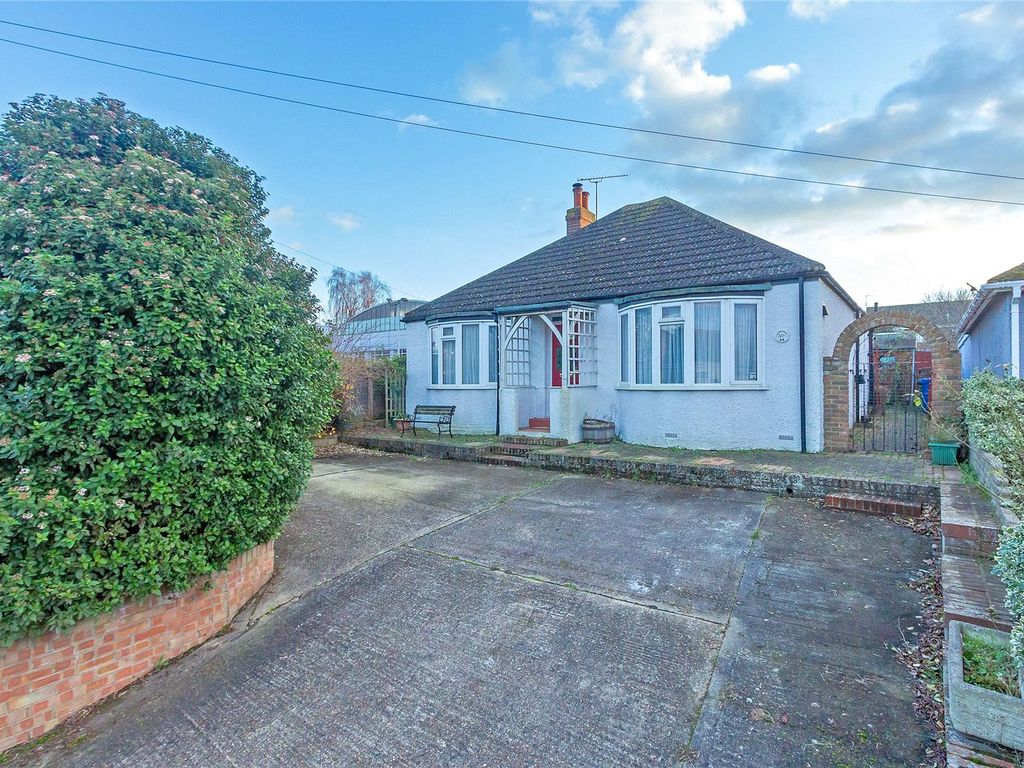 2 bed bungalow for sale in The Street, Bapchild, Sittingbourne, Kent