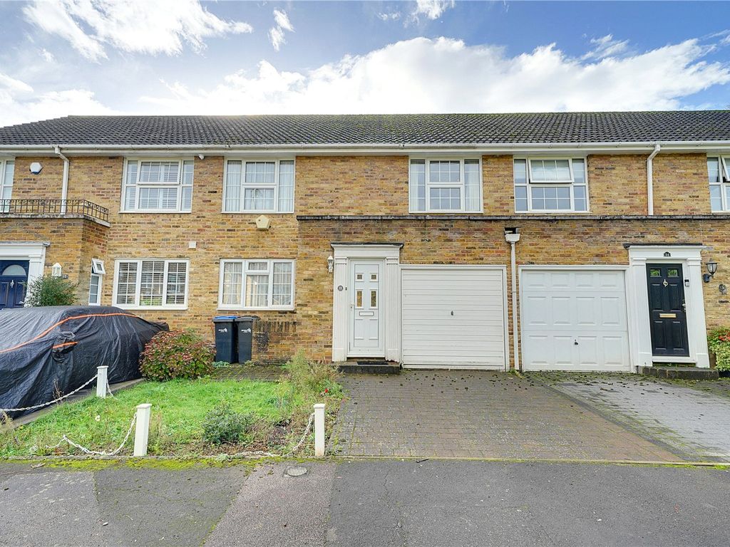 3 bed terraced house for sale in Laura Close, Enfield EN1, £600,000